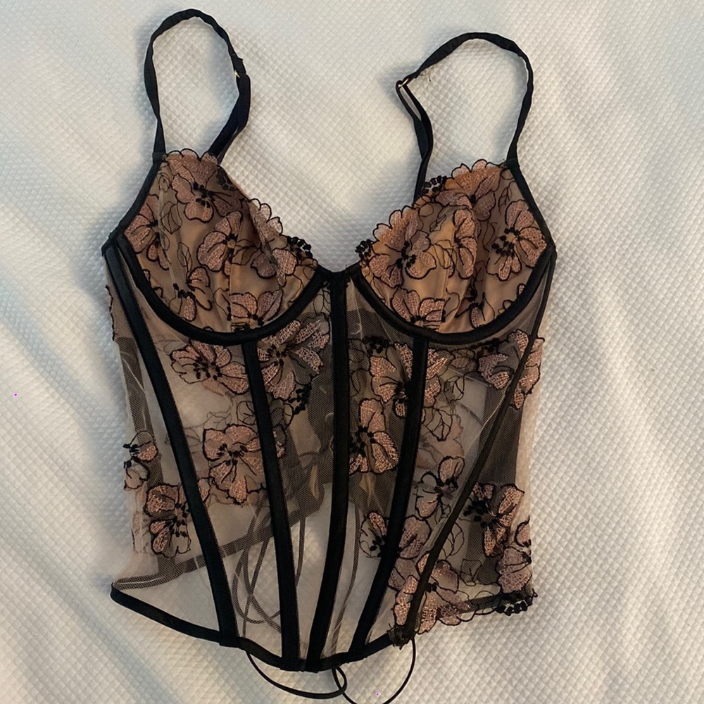 Victoria’s Secret mesh floral bustier top size 32c